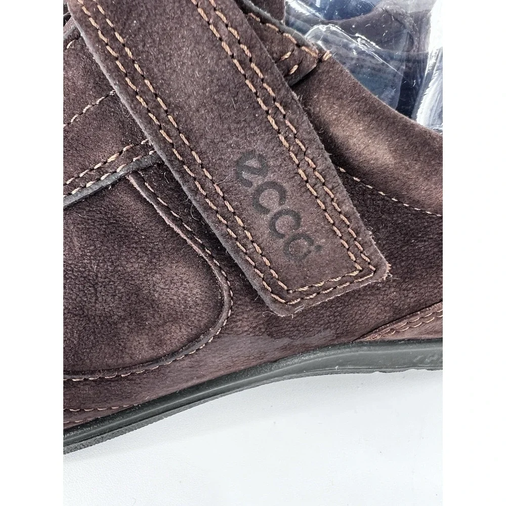 ECCO Shock Point Women's 38 / US 7.5 Brown Suede criss cross Strap Slip On